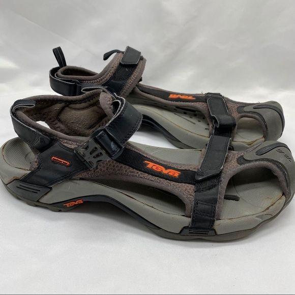 TEVA Toachi water Sandals size 14
